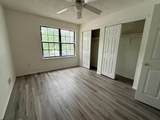172 Colonial - Photo 8