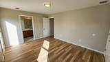 380 Radio - Photo 38