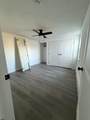 228 Philadelphia - Photo 14