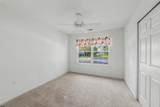 676 Chancery - Photo 15