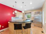 223 Washington - Photo 13