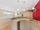223 Washington - Photo 15