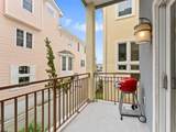 223 Washington - Photo 17