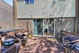 814 Surrey - Photo 20