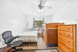 814 Surrey - Photo 22