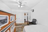 814 Surrey - Photo 24