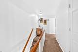 814 Surrey - Photo 28