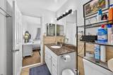 814 Surrey - Photo 33