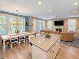 917 Central - Photo 13