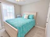 917 Central - Photo 15