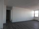 2834 Atlantic - Photo 17