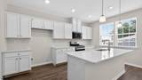 453 Bellevue - Photo 4