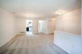 669 Chancery - Photo 10