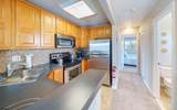 718 Simpson - Photo 5