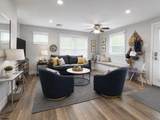 102 Essex - Photo 5