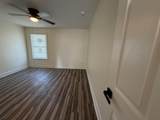 2429 Formica - Photo 10