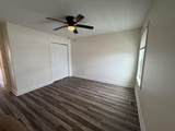 2429 Formica - Photo 15