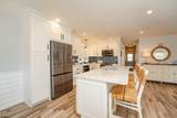 928 Bay - Photo 10