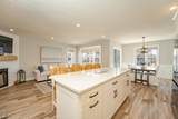 928 Bay - Photo 12