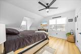 300 Huntington - Photo 19