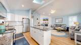 930 Bay - Photo 10