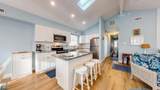 930 Bay - Photo 11