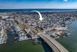 930 Bay - Photo 5