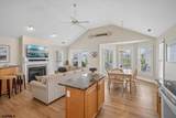 323 Asbury - Photo 6