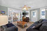 202 Wesley - Photo 3