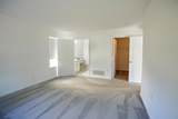 669 Chancery - Photo 18
