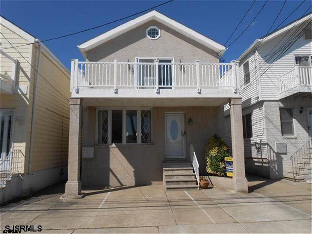 10 Adams Ave - Photo 1
