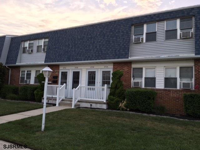 2728 Bay - Photo 1