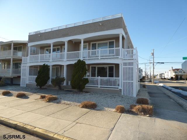 3600 Central - Photo 1