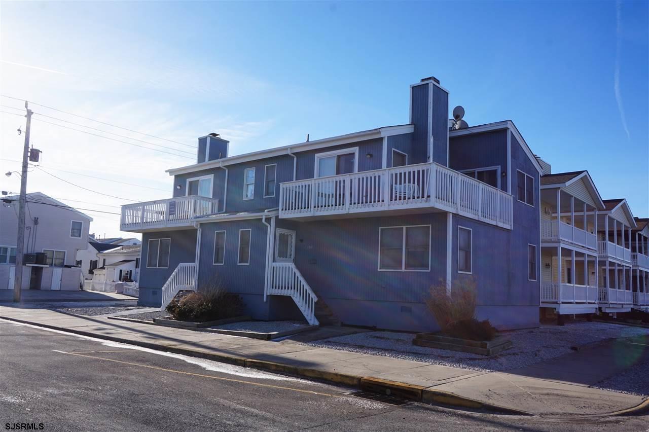 302 45th - Photo 1