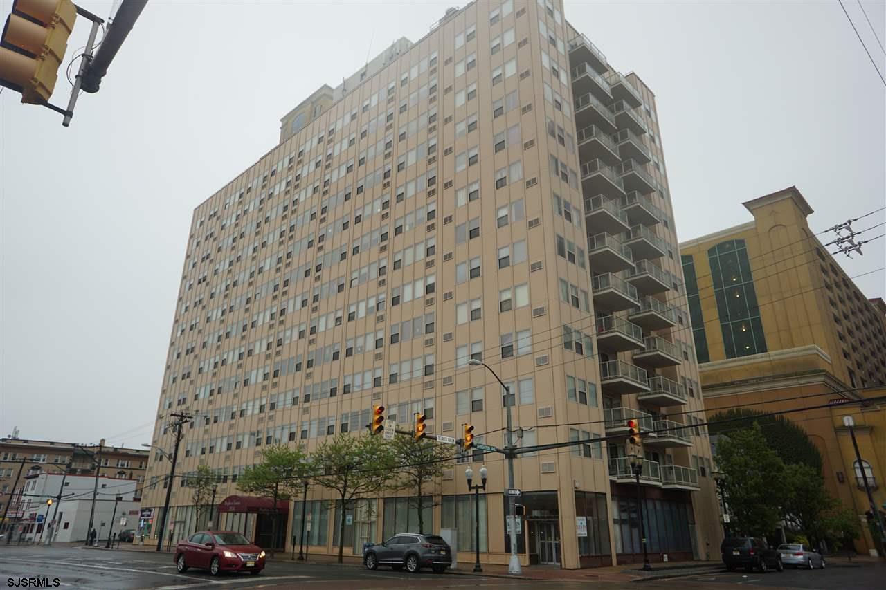 2834 Atlantic - Photo 1