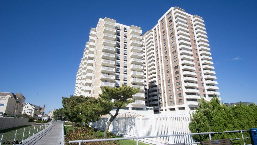 101 Plaza Place - Photo 1