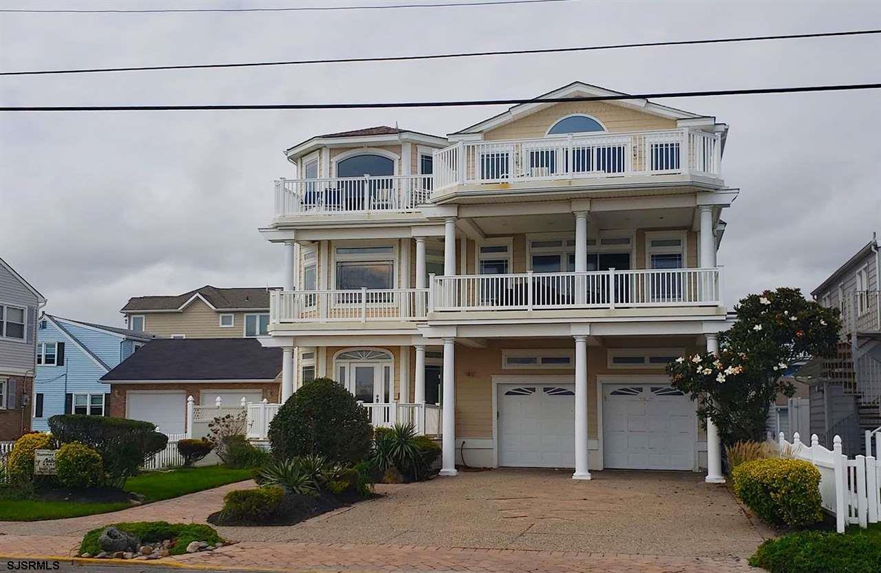 1007 Ocean Ave - Photo 1