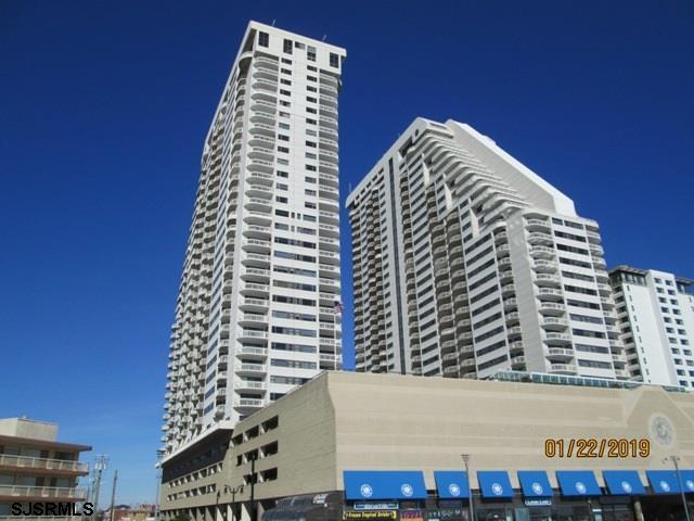 3101 Boardwalk - Photo 1