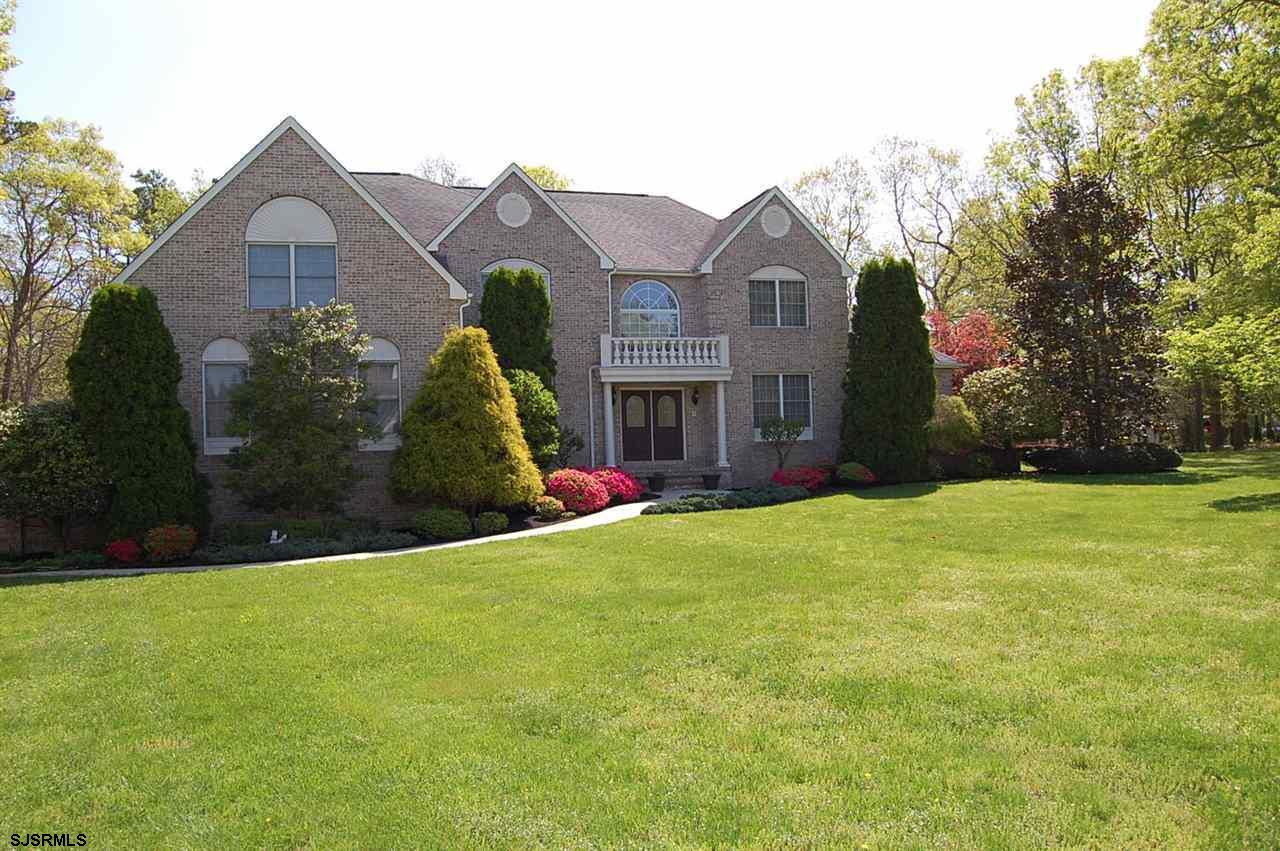 611 Pineview - Photo 1
