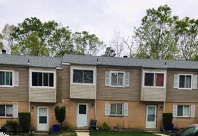 6015 Hoover - Photo 1