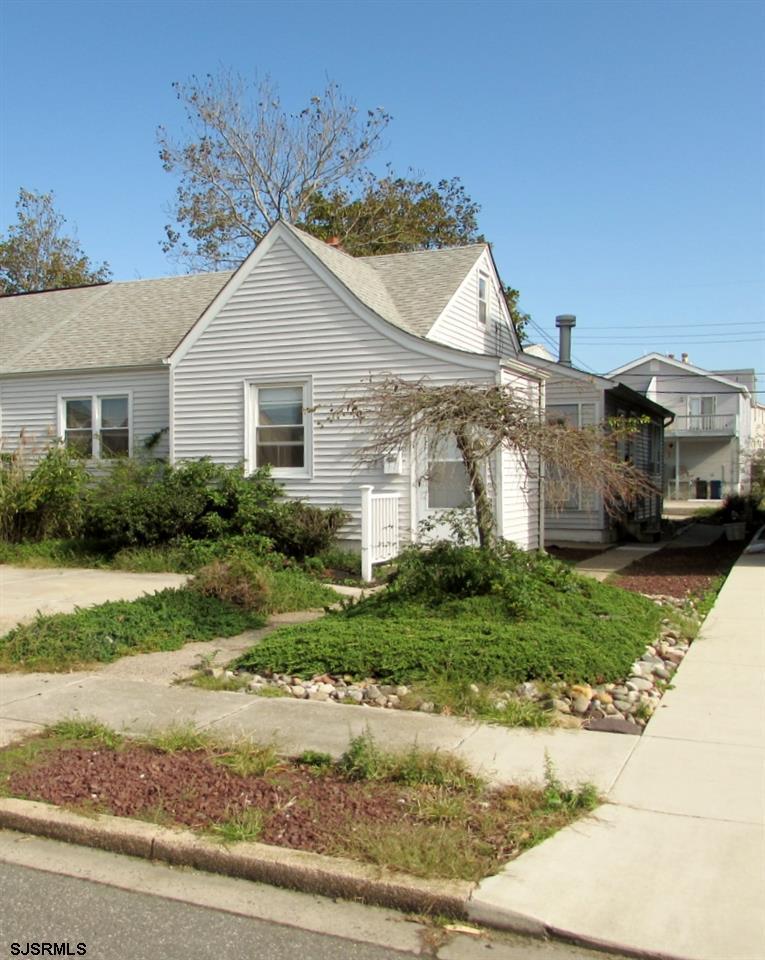 225 A 37th - Photo 1