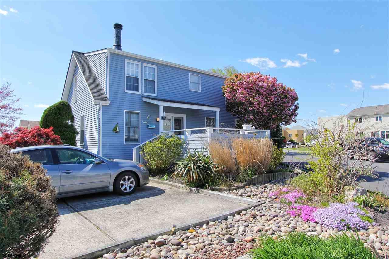 620 Huntington - Photo 1