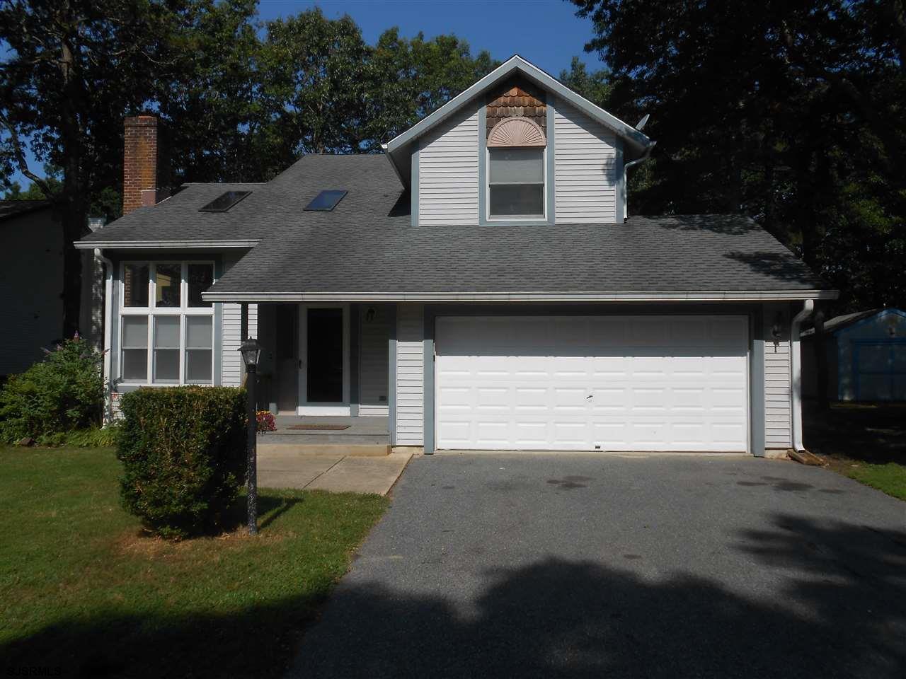 527 Saratoga Place - Photo 1