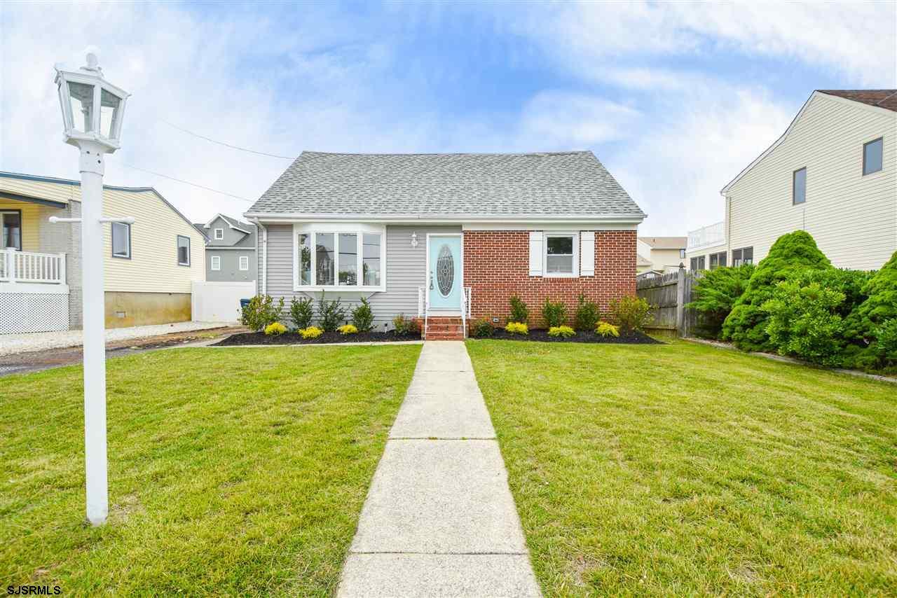 134 Roosevelt Blvd - Photo 1