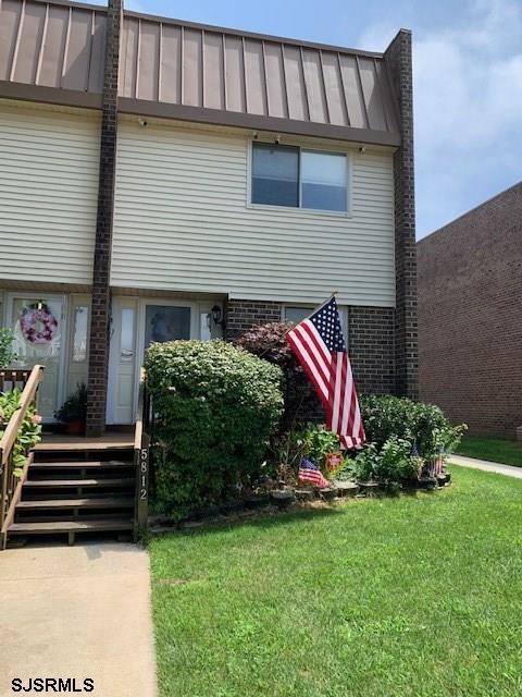 5812 Burk - Photo 1