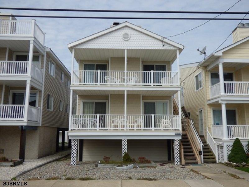 3212 Central, 1st Fl. - Photo 1