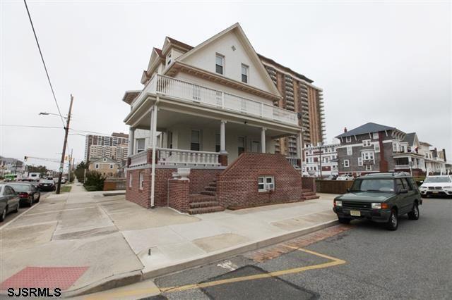 101 Baton Rouge - Photo 1
