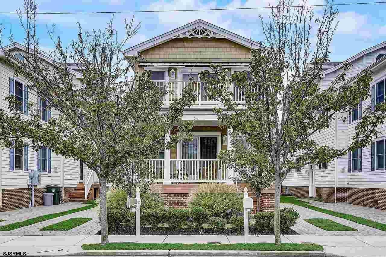 9411 Winchester Ave - Photo 1