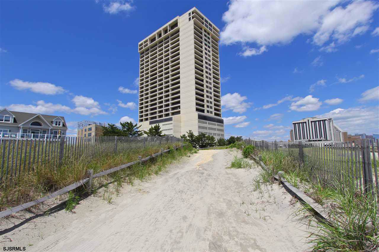 3851 Boardwalk # 2510 - Photo 1