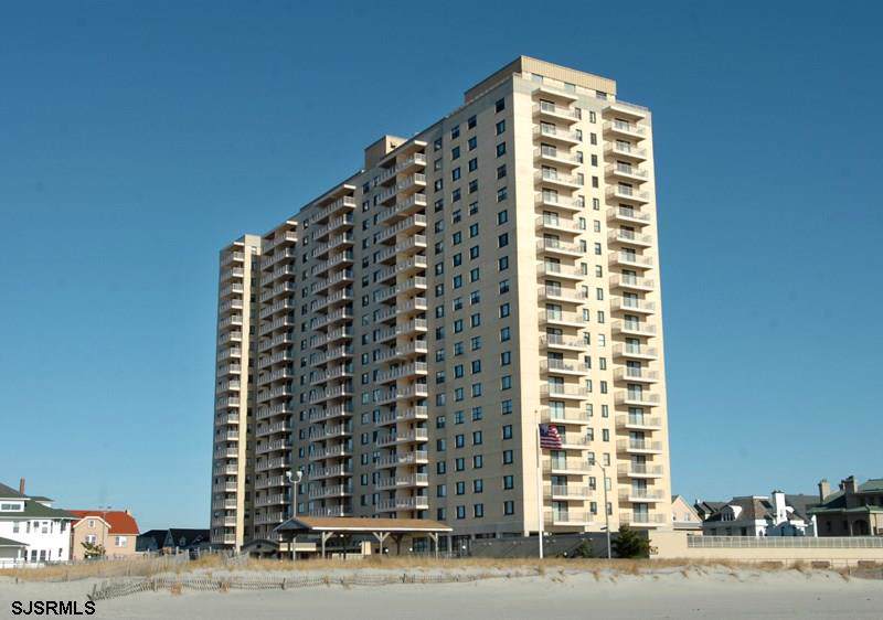 5000 Boardwalk - Photo 1
